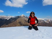 46 Sulla neve con vista in Alben 